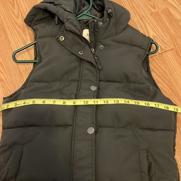 Maralyn & me vest - Picture 9 of 10